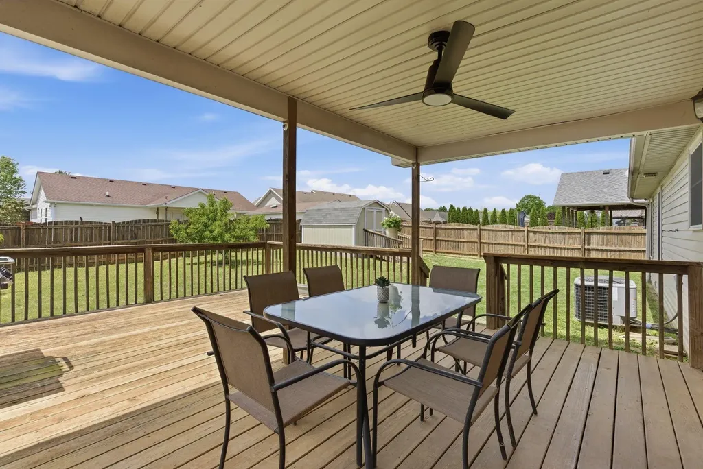 494 Pinehurst Drive Mt Sterling KY 40353