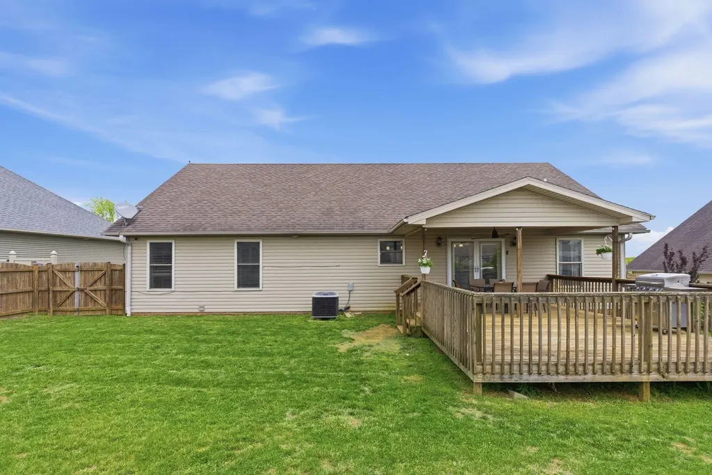 494 Pinehurst Drive Mt Sterling KY 40353
