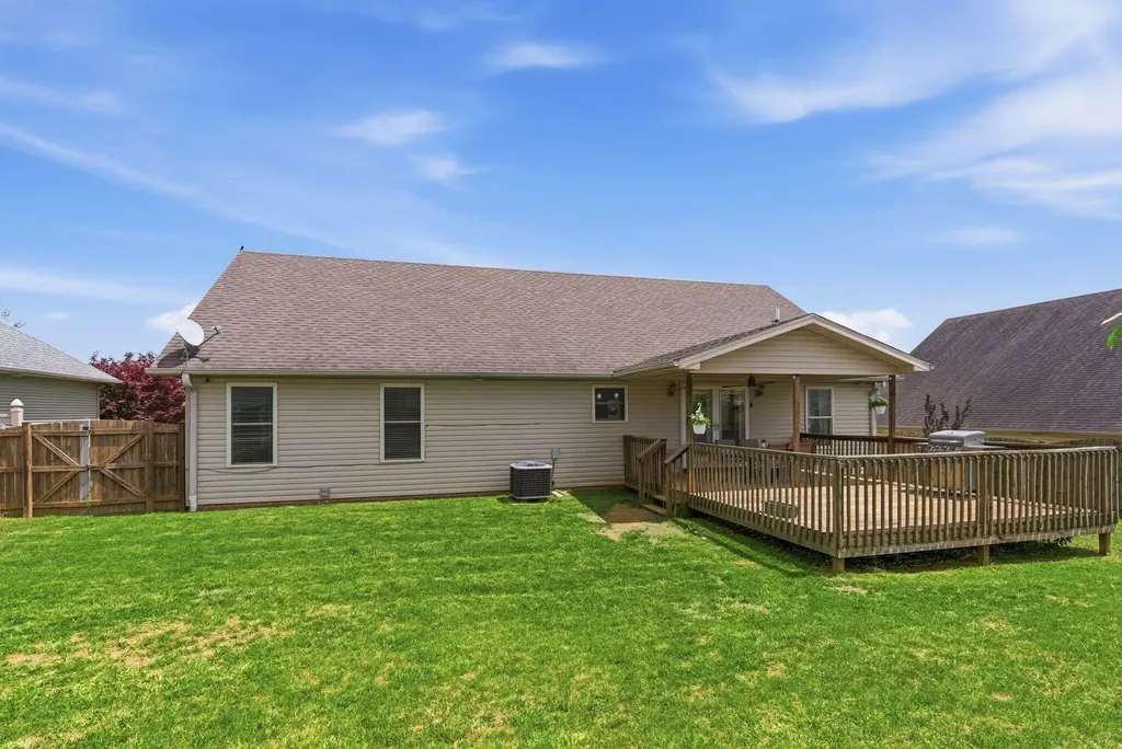 494 Pinehurst Drive Mt Sterling KY 40353