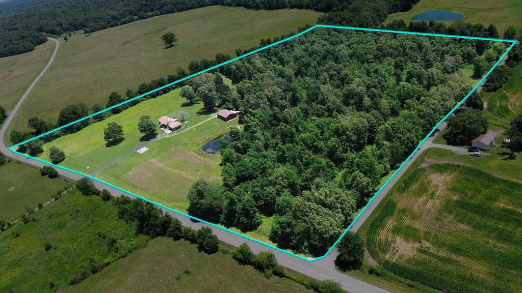 5566 Ky-120 Dixon KY 42409