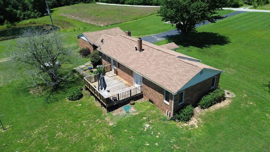 5566 Ky-120 Dixon KY 42409