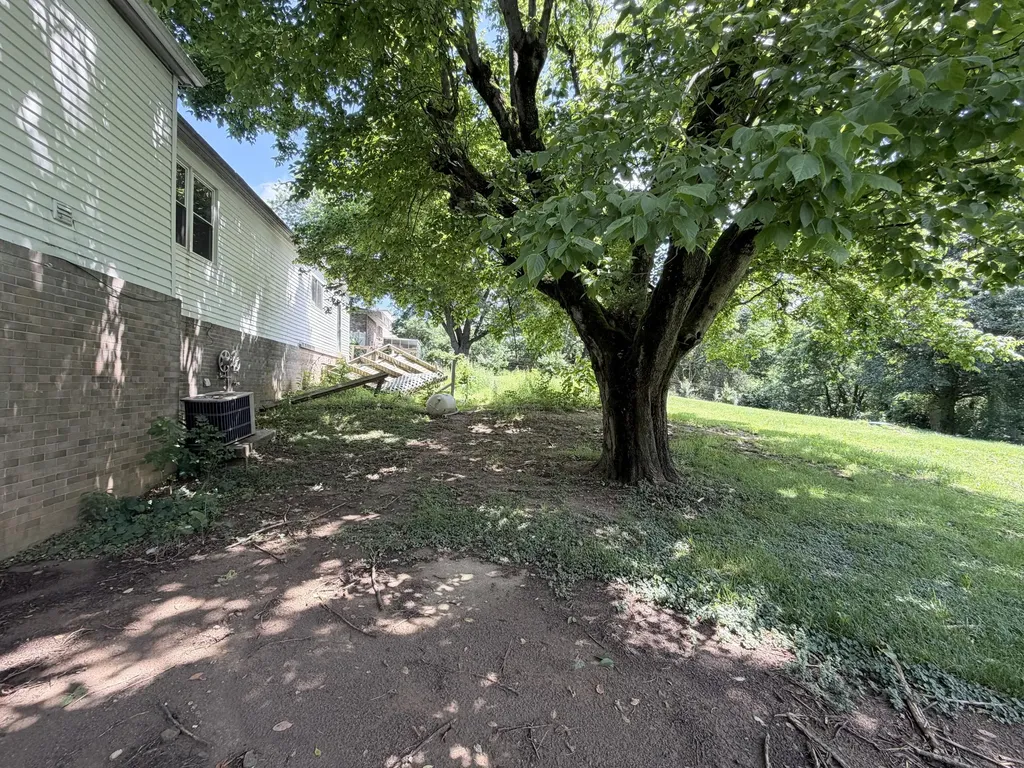 108 Walnut Hill Drive Richmond KY 40475