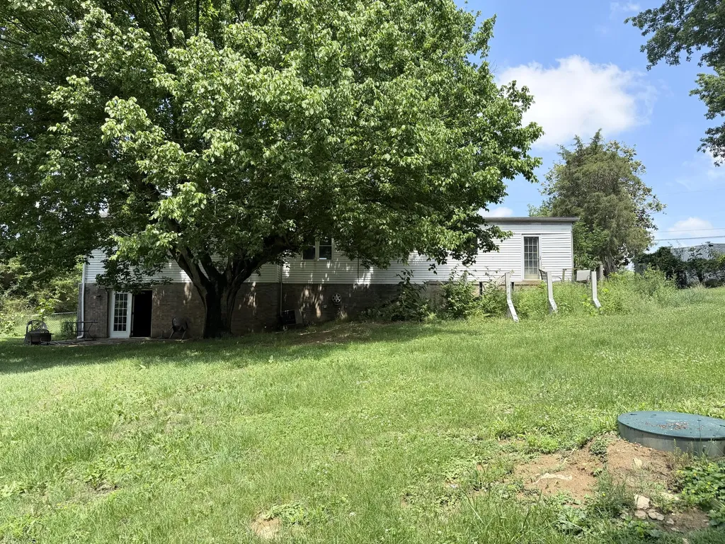108 Walnut Hill Drive Richmond KY 40475