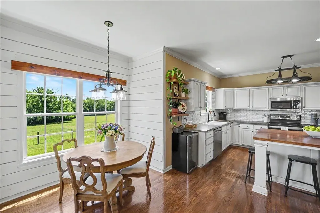 175 Inverness Drive Georgetown KY 40324
