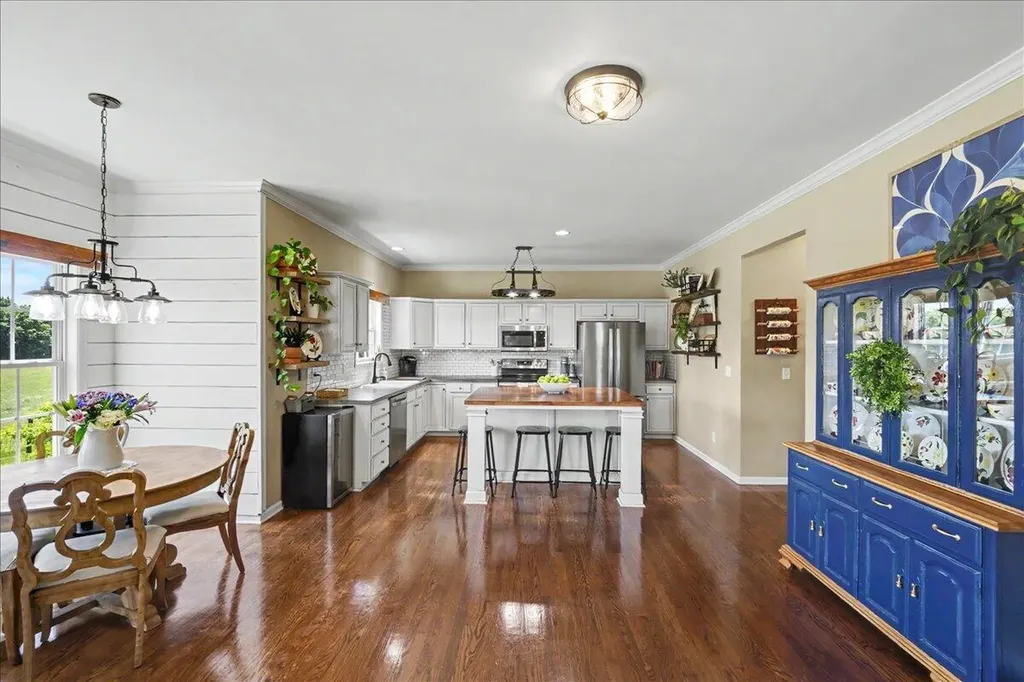 175 Inverness Drive Georgetown KY 40324