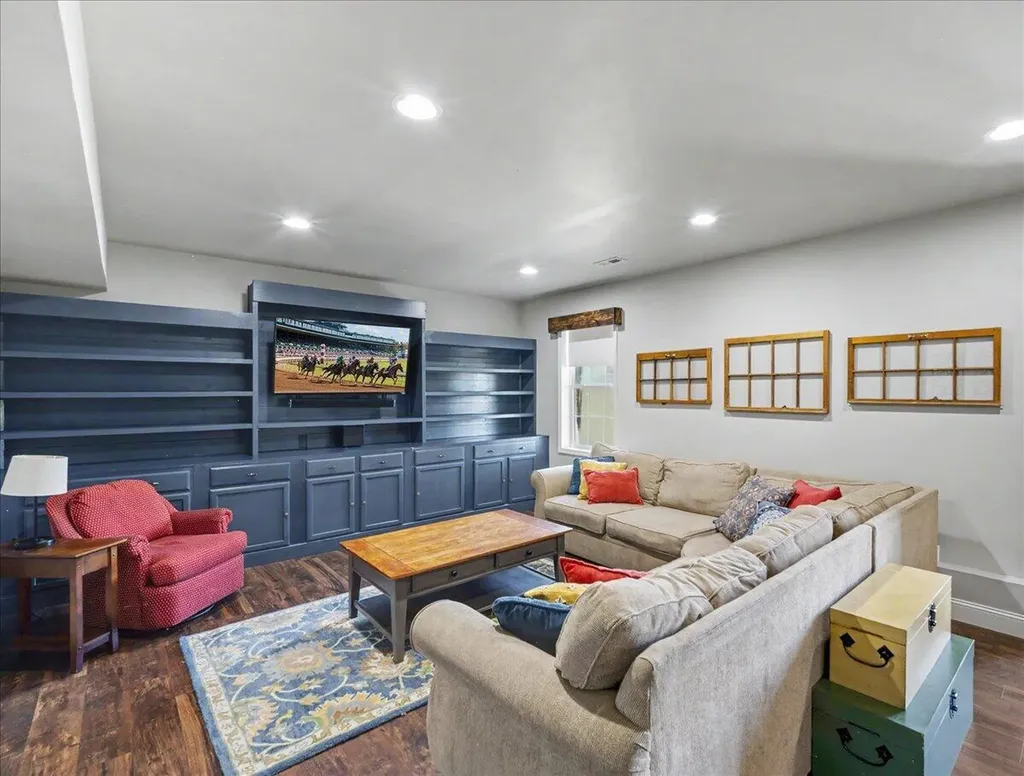 175 Inverness Drive Georgetown KY 40324