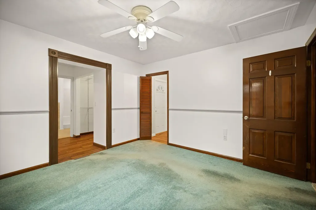 29 S Teresa Drive Owingsville KY 40360