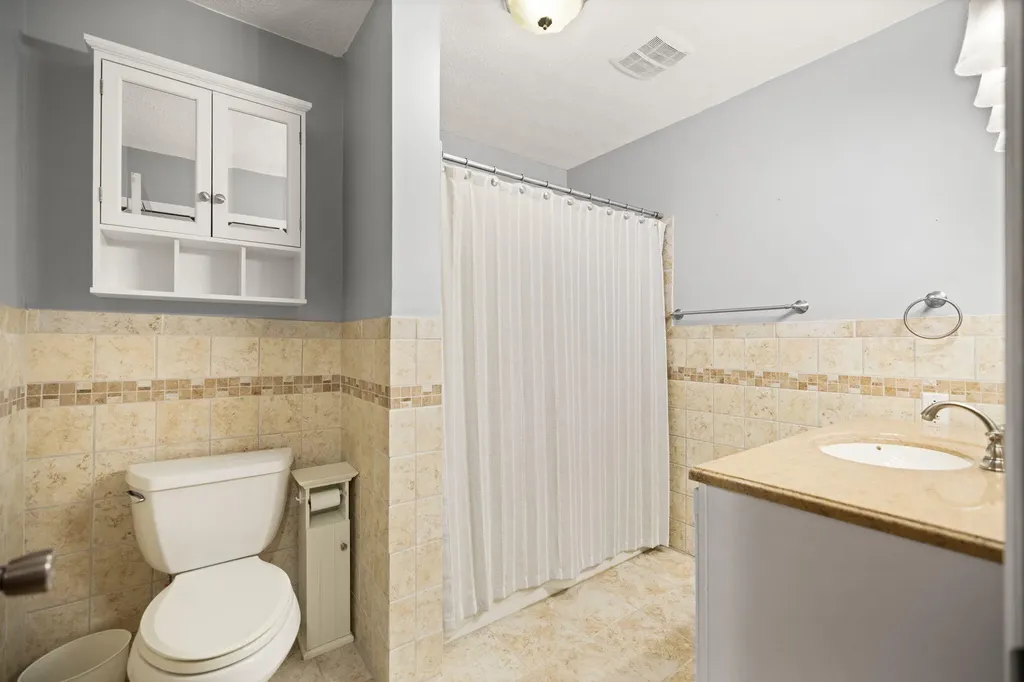 29 S Teresa Drive Owingsville KY 40360