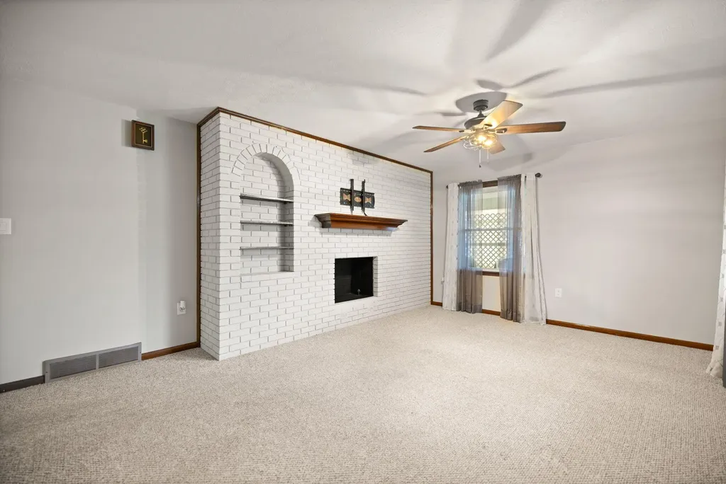 29 S Teresa Drive Owingsville KY 40360
