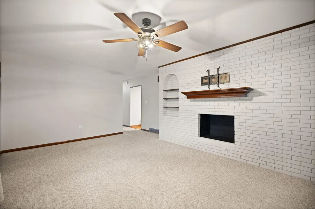 29 S Teresa Drive Owingsville KY 40360