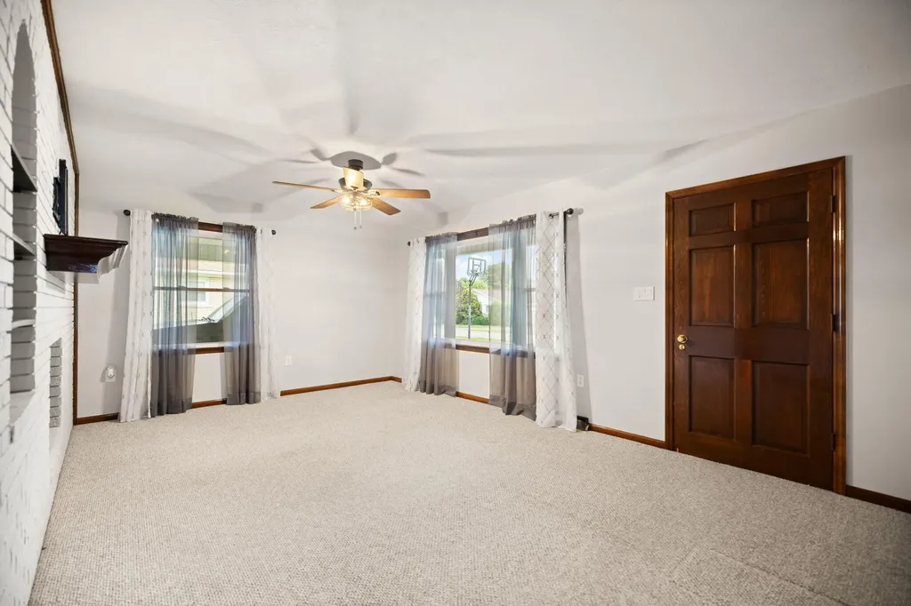 29 S Teresa Drive Owingsville KY 40360