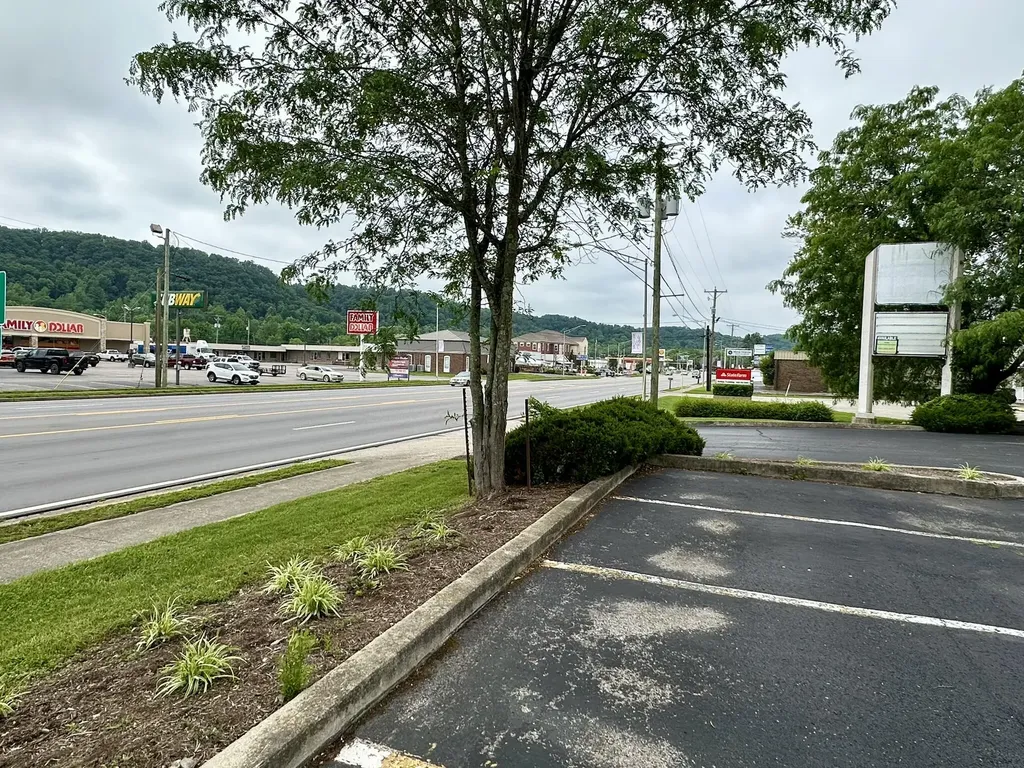 343 N Wallace Wilkinson Boulevard Liberty KY 42539
