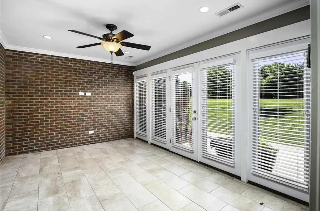 109 Rumsey Circle Versailles KY 40383