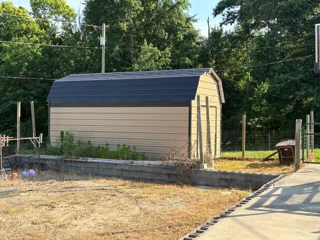 65 Outlook Drive Owingsville KY 40360