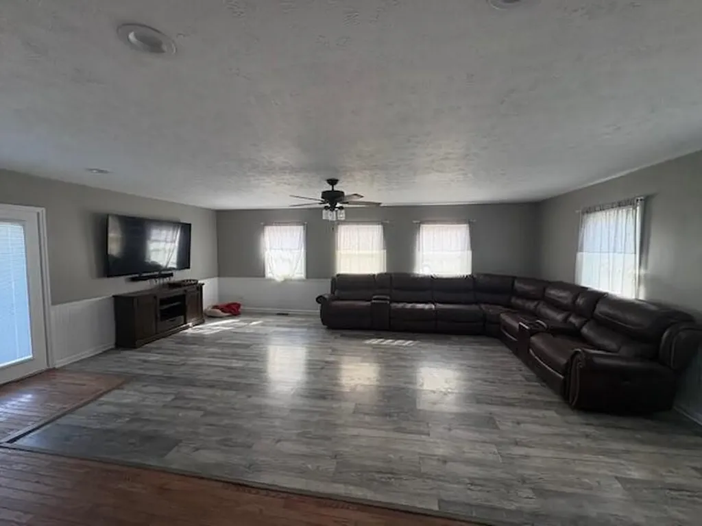 65 Outlook Drive Owingsville KY 40360