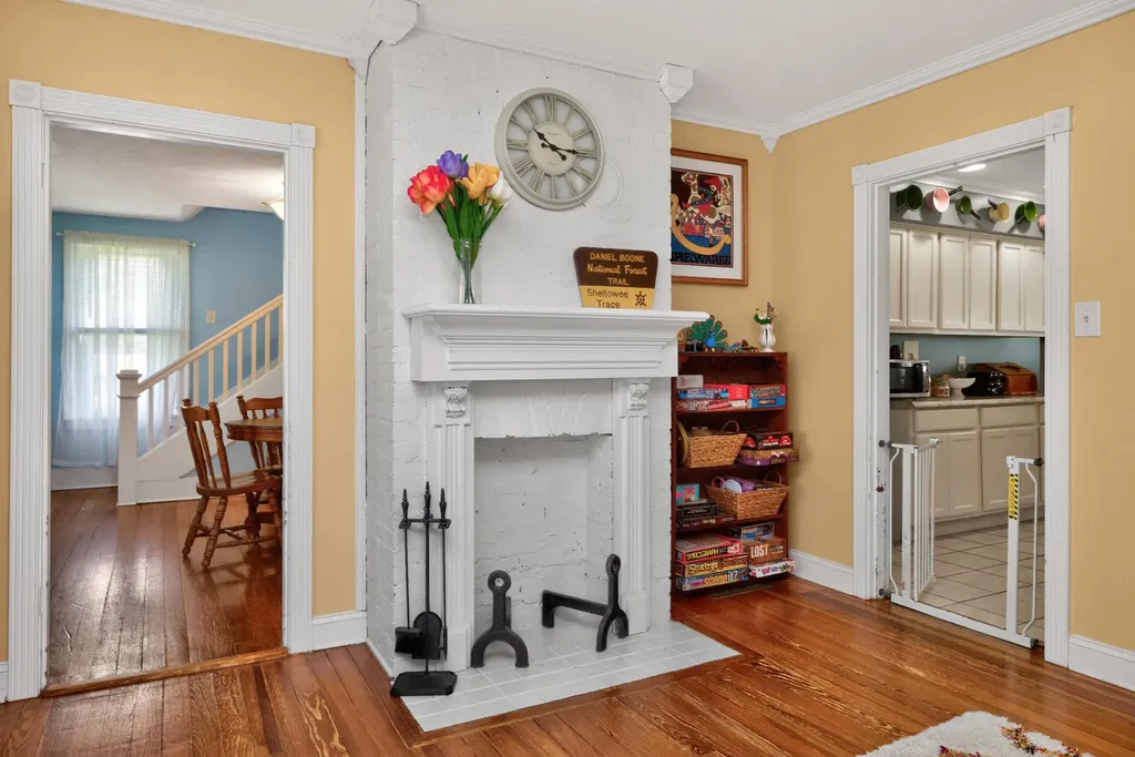 319 N Elm Street Carlisle KY 40311