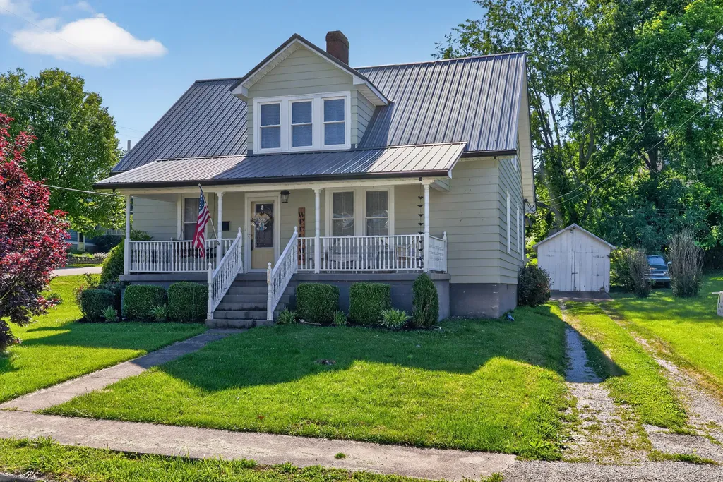 319 N Elm Street Carlisle KY 40311