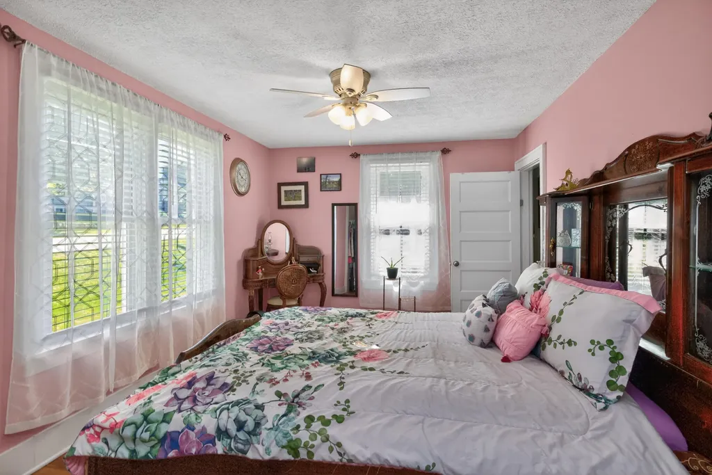 319 N Elm Street Carlisle KY 40311