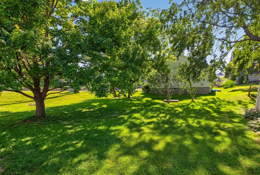 319 N Elm Street Carlisle KY 40311