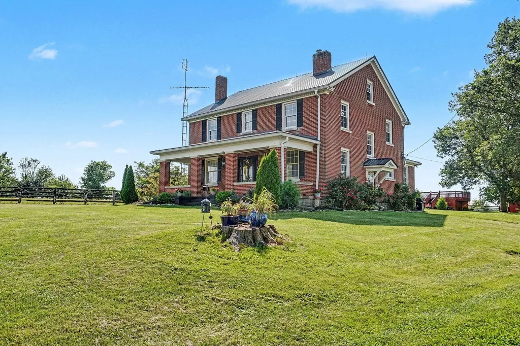 2722 New Lair Road Cynthiana KY 41031