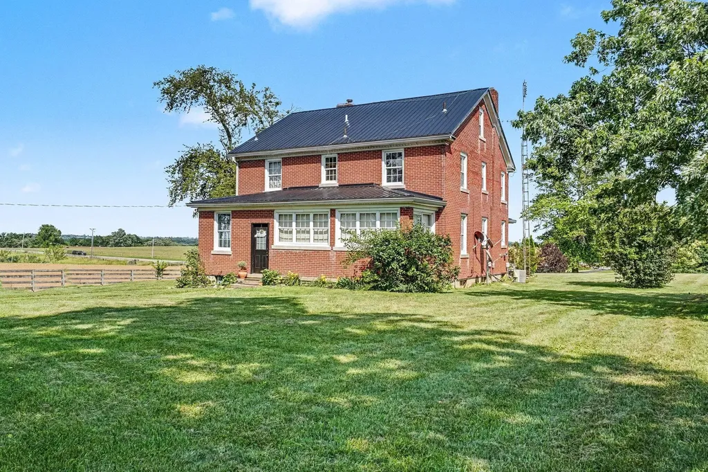 2722 New Lair Road Cynthiana KY 41031