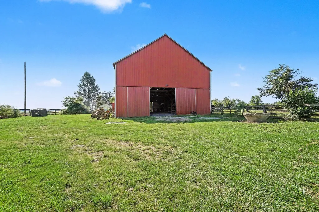 2722 New Lair Road Cynthiana KY 41031