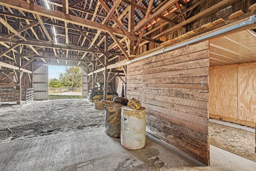 2722 New Lair Road Cynthiana KY 41031
