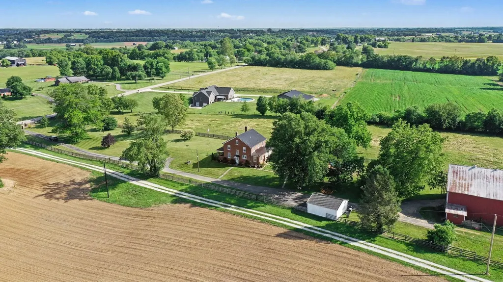 2722 New Lair Road Cynthiana KY 41031