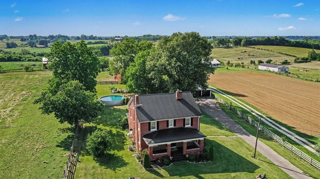 2722 New Lair Road Cynthiana KY 41031