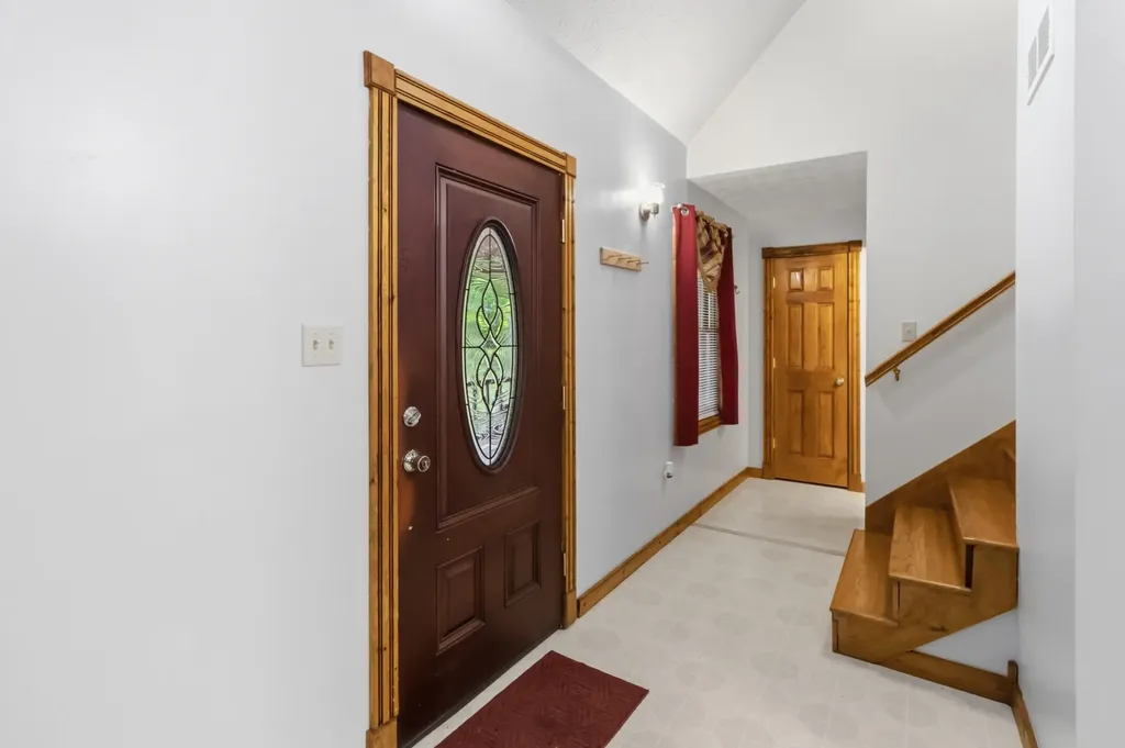1803 Patsy Riffe Road Middleburg KY 42541
