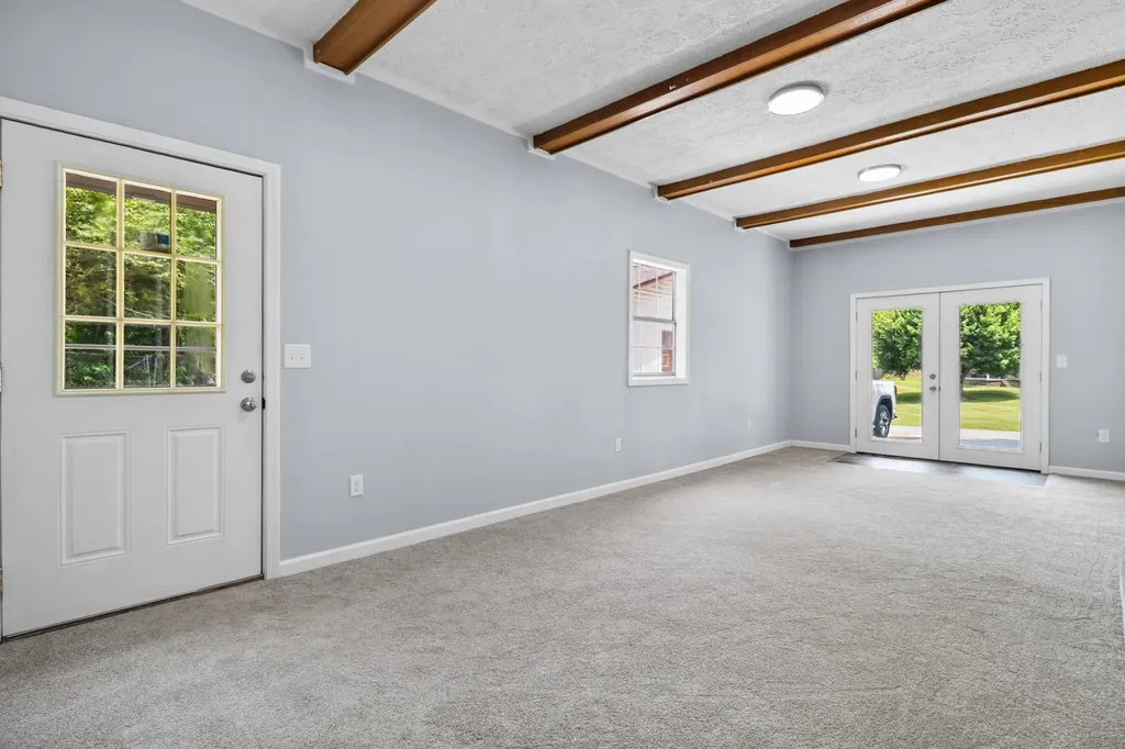 107 Greenfield Lane Corbin KY 40701