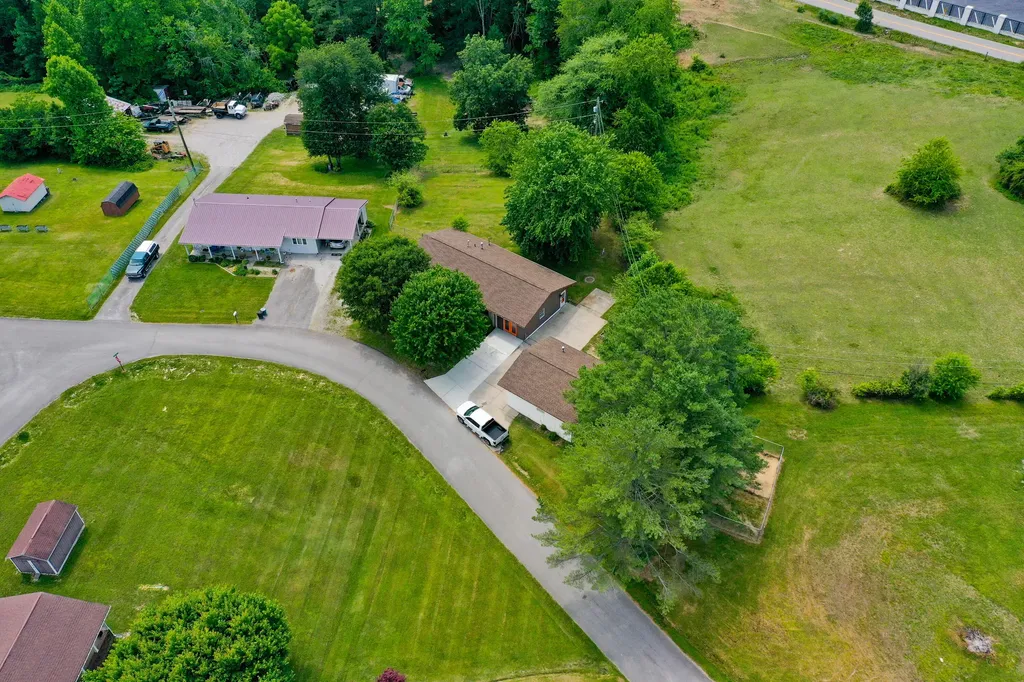 107 Greenfield Lane Corbin KY 40701