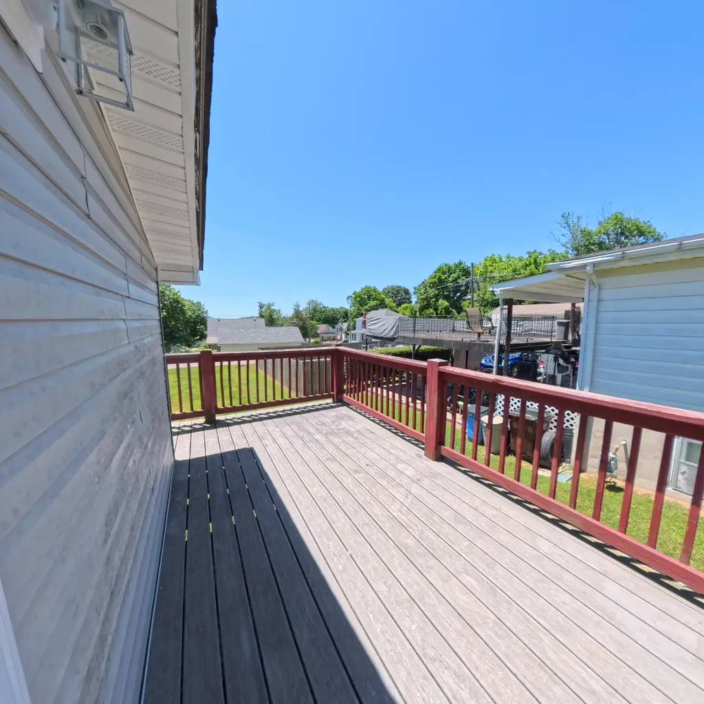 504 Cantrill Street Irvine KY 40336