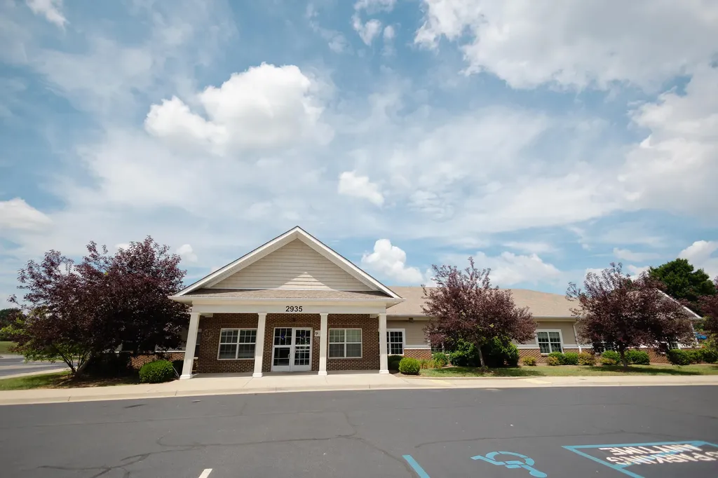 464 Mcconnells Trace Lexington KY 40511