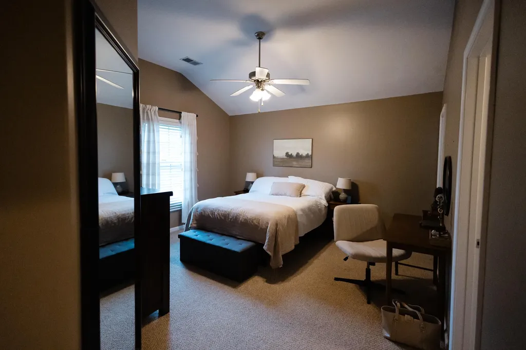 464 Mcconnells Trace Lexington KY 40511