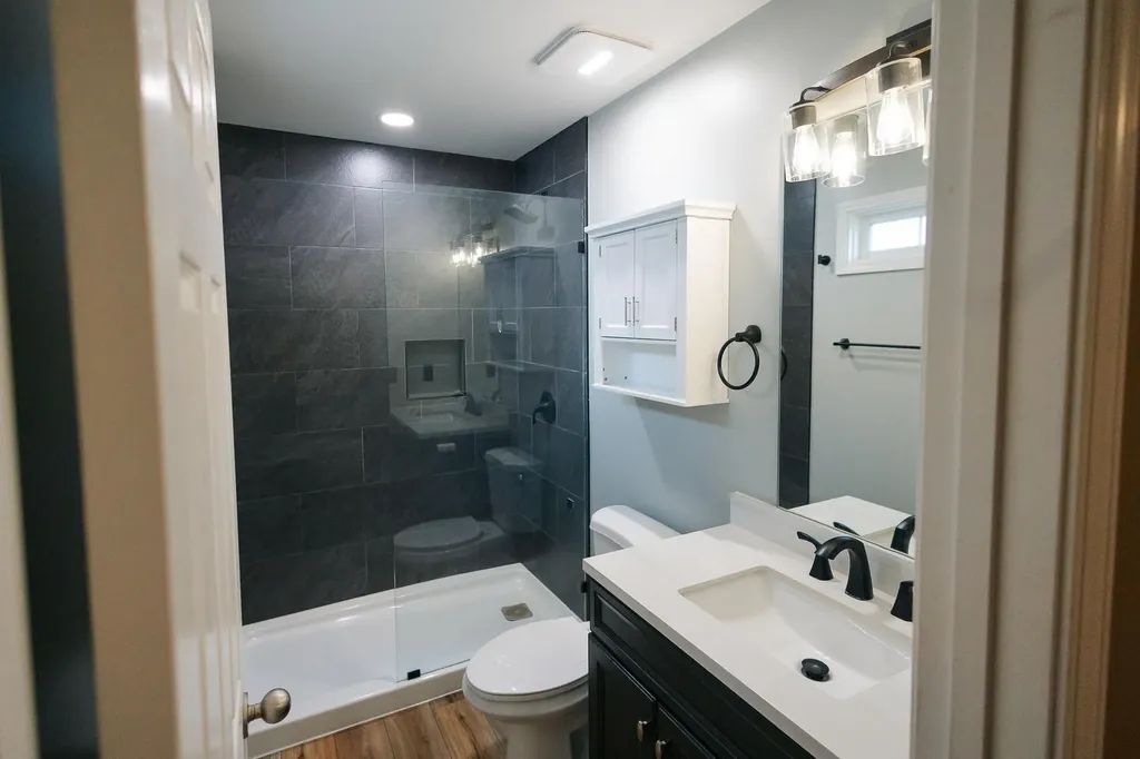 464 Mcconnells Trace Lexington KY 40511