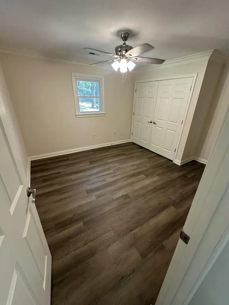 955 Right Angle Road Winchester KY 40391