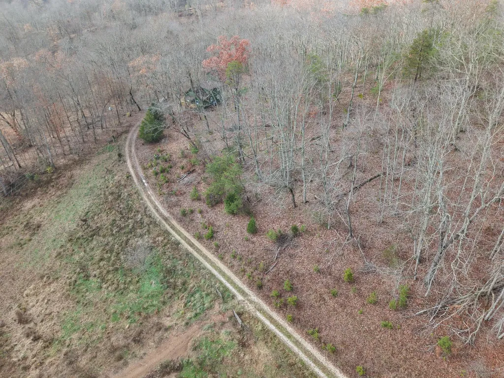955 Right Angle Road Winchester KY 40391