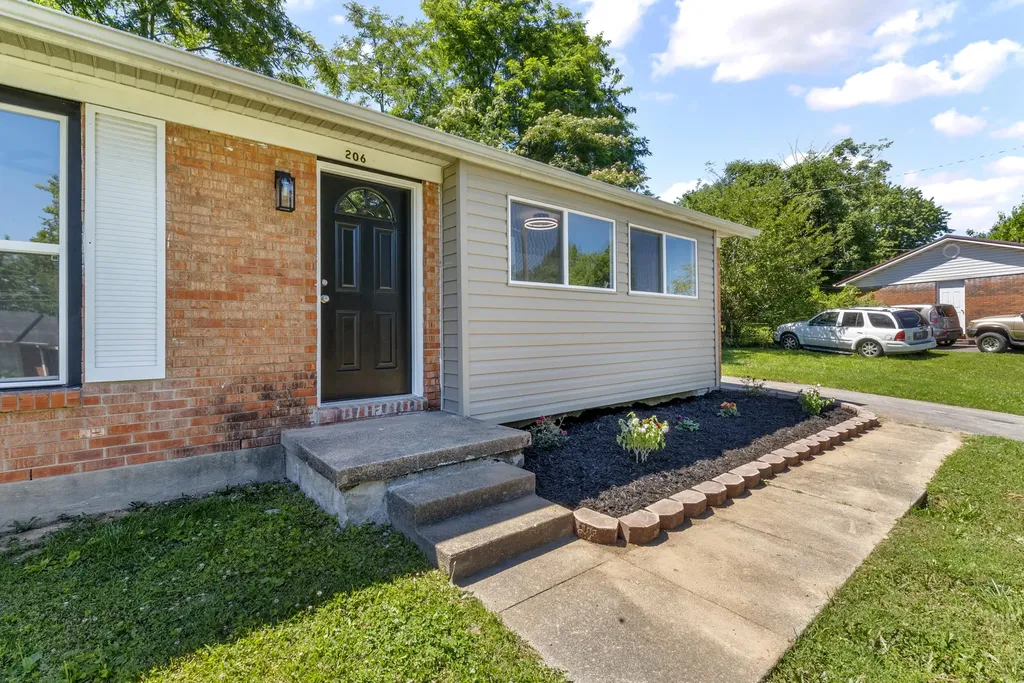 206 Candace Street Campbellsville KY 42718