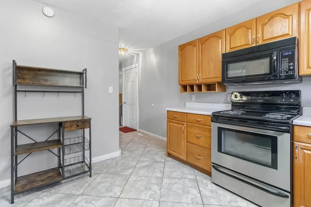2325 Ky-1394 East Bernstadt KY 40729