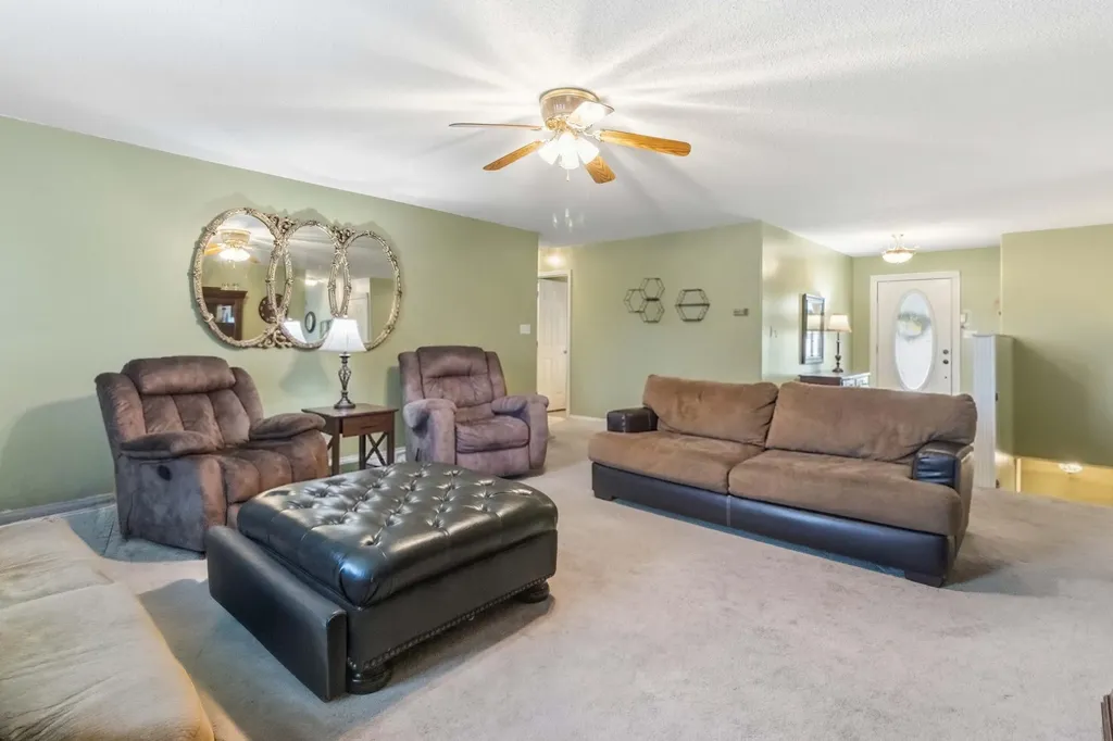 2325 Ky-1394 East Bernstadt KY 40729
