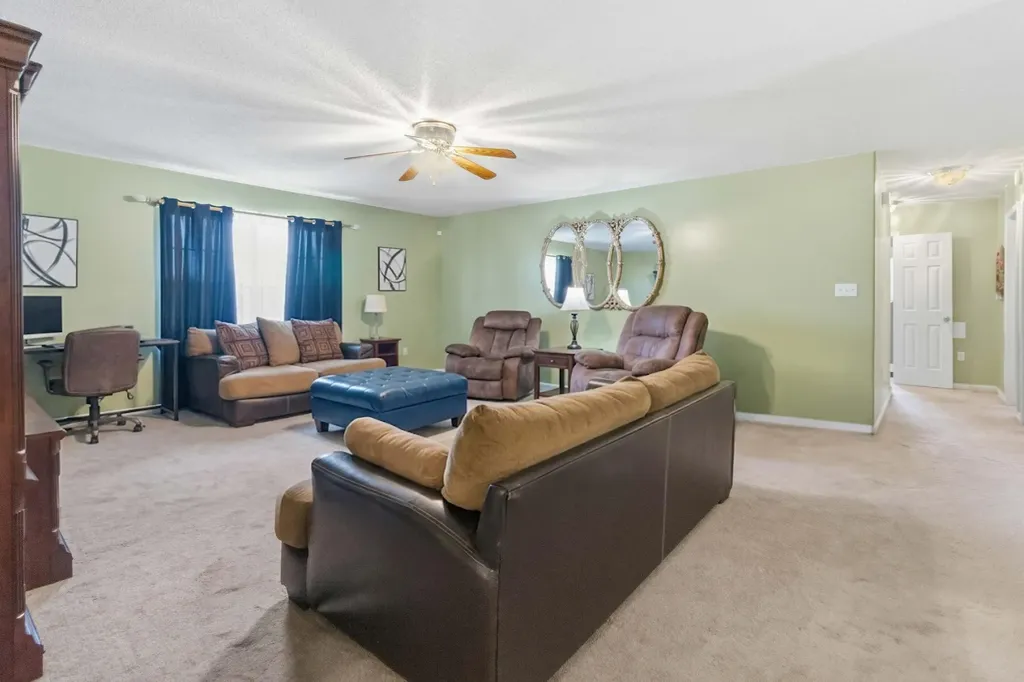 2325 Ky-1394 East Bernstadt KY 40729