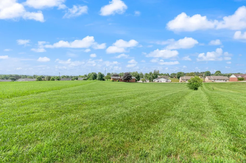 1314 Kit Cowan Road Somerset KY 42501