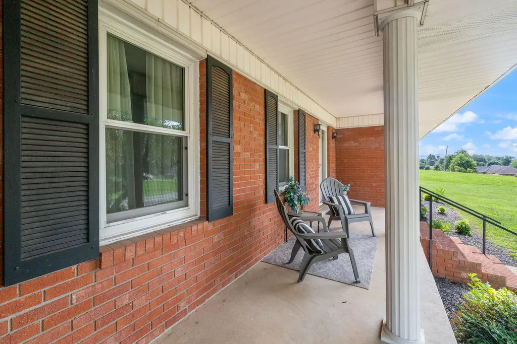 1314 Kit Cowan Road Somerset KY 42501