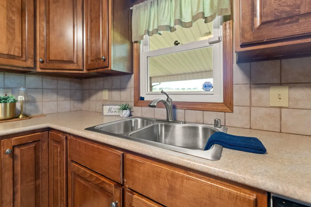 1314 Kit Cowan Road Somerset KY 42501