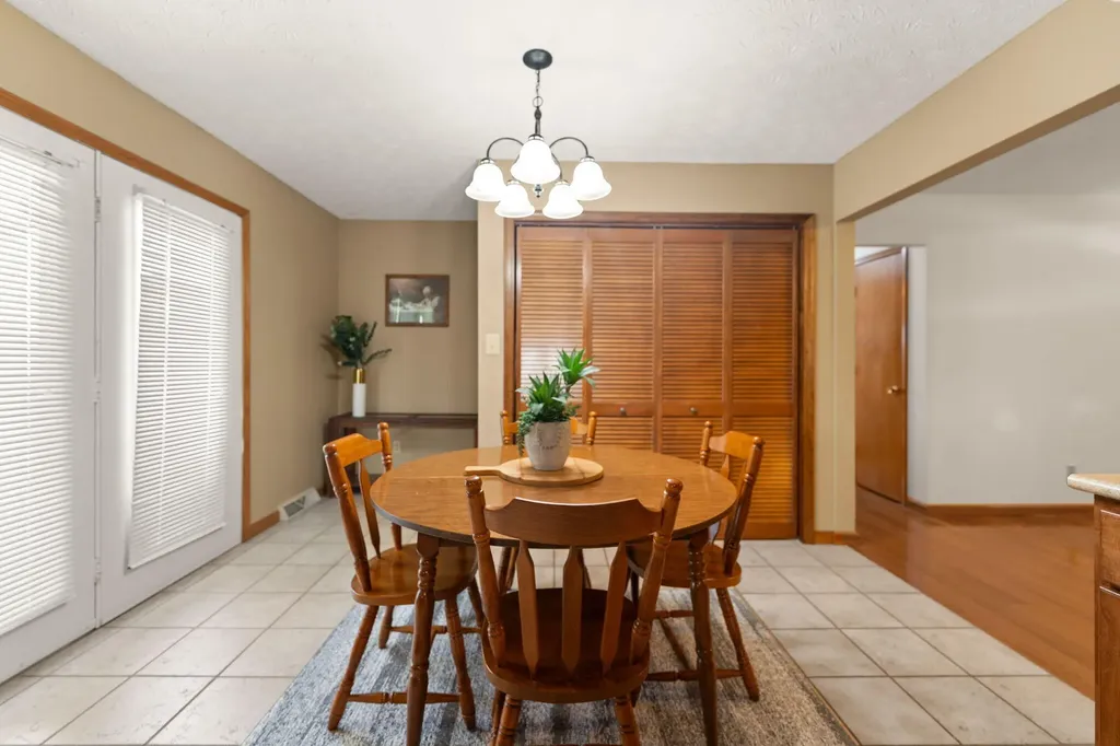 1314 Kit Cowan Road Somerset KY 42501