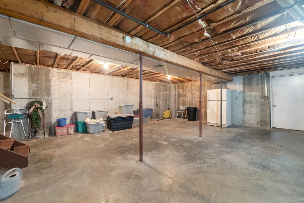 1314 Kit Cowan Road Somerset KY 42501