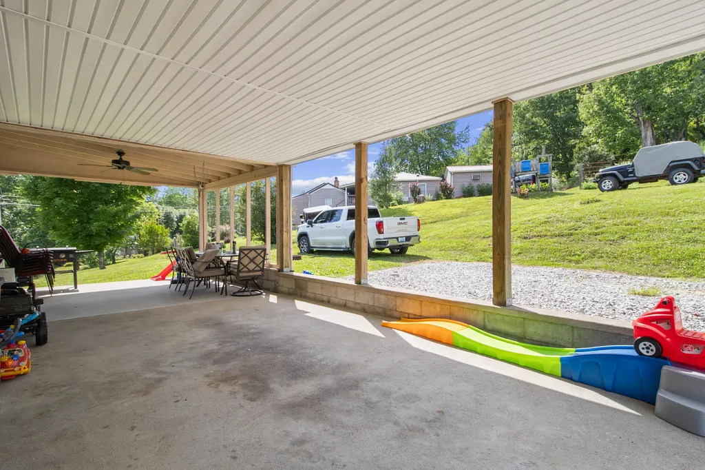 109 Parman Street London KY 40741