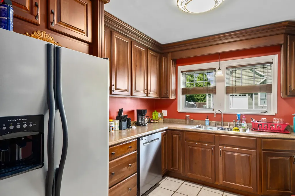 109 Parman Street London KY 40741