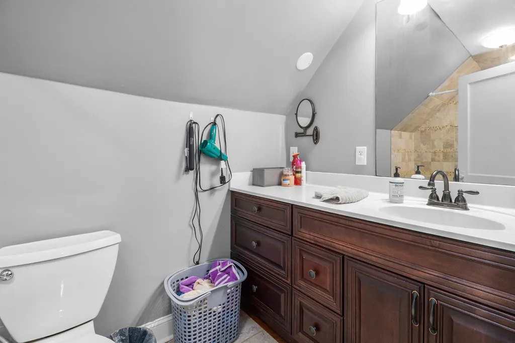 109 Parman Street London KY 40741